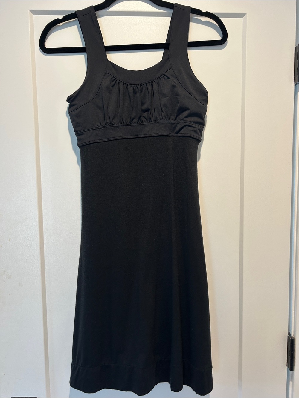 Alpine Design Black Sleeveless Empire-Waist Dress